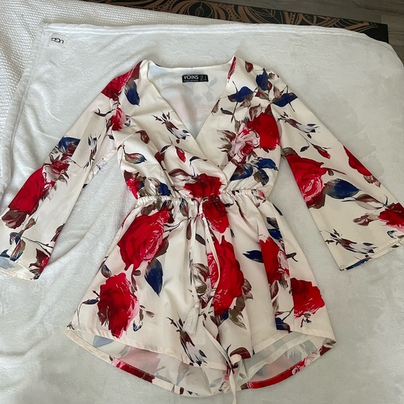 White Floral Romper - Picture 1 of 2